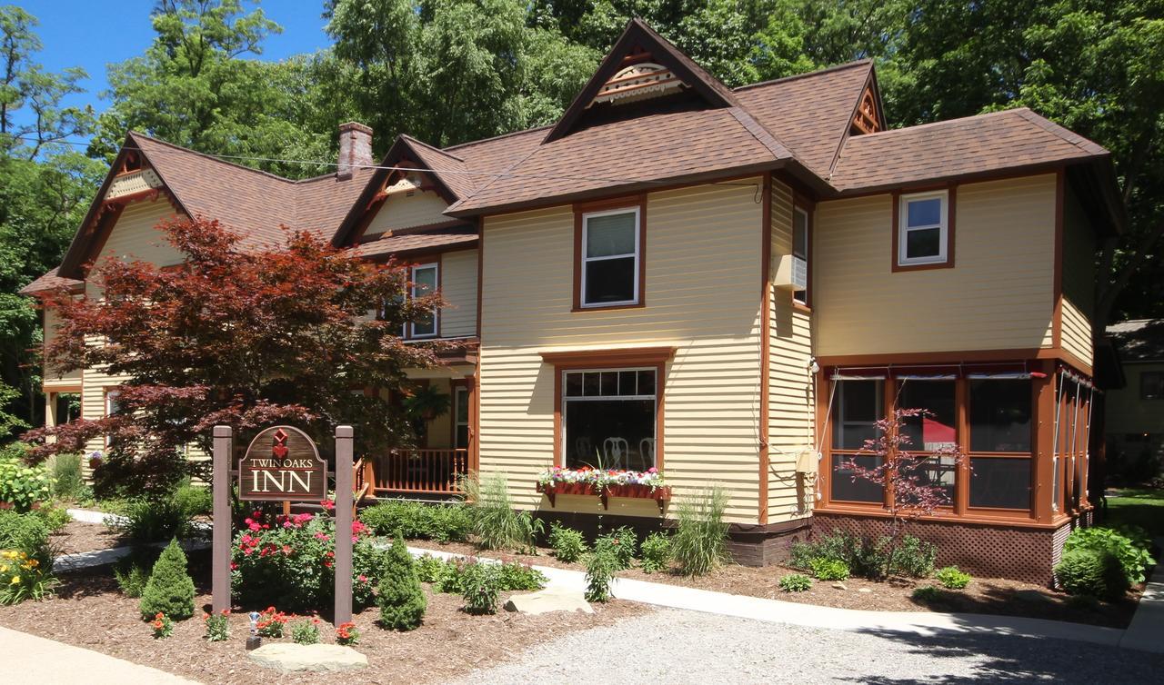 Twin Oaks Inn Saugatuck Exterior foto